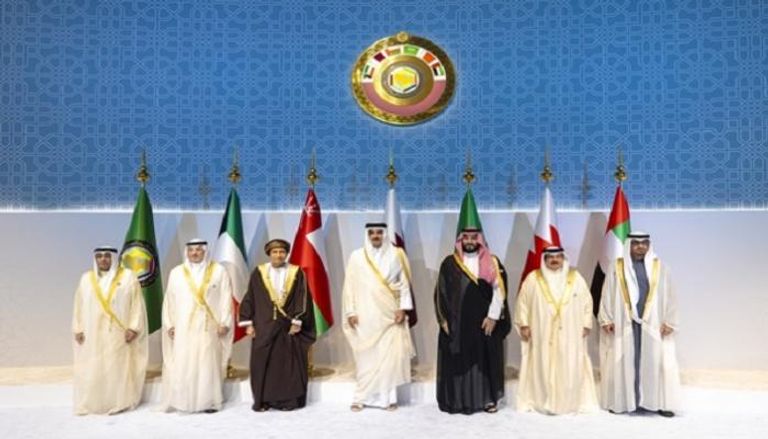 قادة دول الخليج وممثليهم بقمة الدوحة