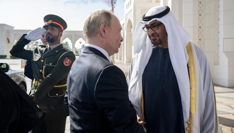 الشيخ محمد بن زايد آل نهيان مع الرئيس الروسي فلاديمير بوتين