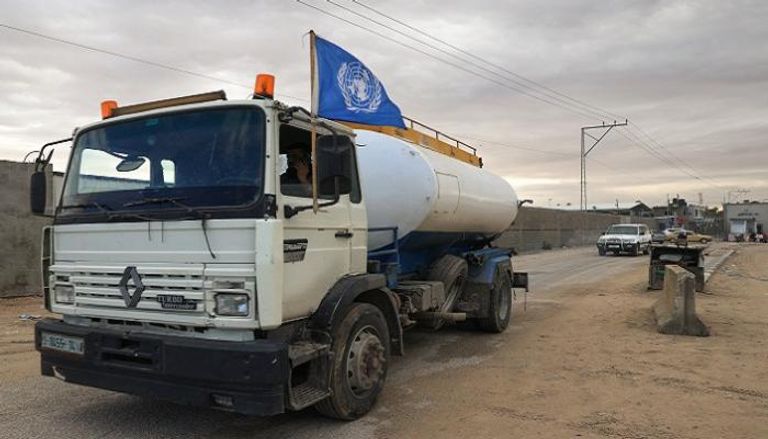 شاحنة وقود في قطاع غزة - أرشيفية