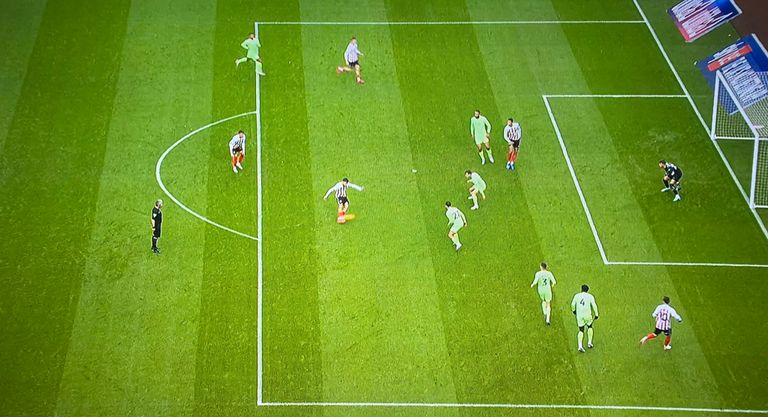 جوبي بيلينغهام لاعب سندرلاند الإنجليزي