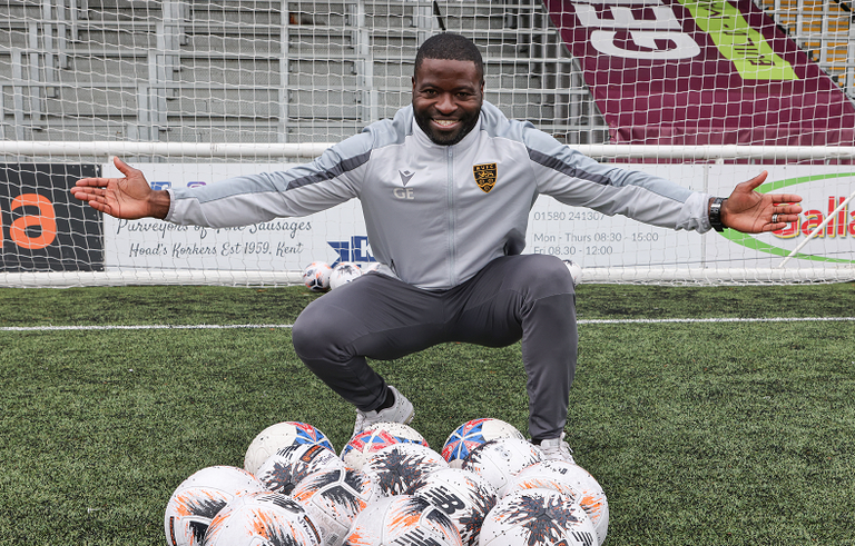 جورج إيلوكوبي