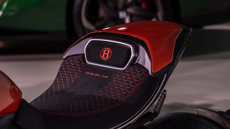 الدراجة النارية الجديدة من بنتلي