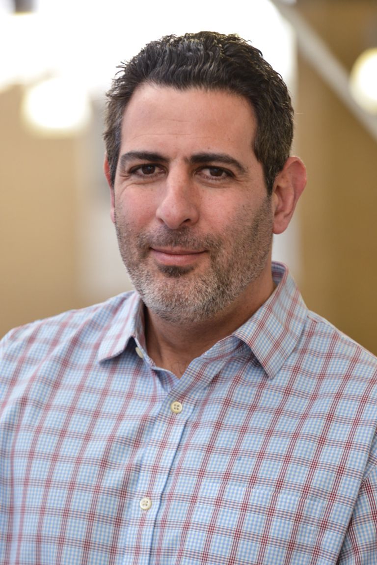 المحاضر الأول بكلية إدارة الأعمال بجامعة كوين ماري في لندن بنيامين نيمارك