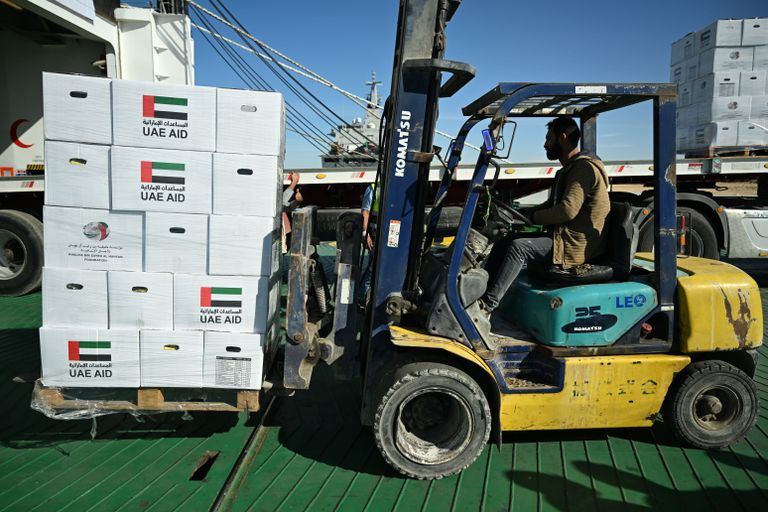 سفينة مساعدات إماراتية