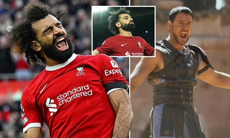المصارع صلاح محمد صلاح لاعب ليفربول الإنجليزي