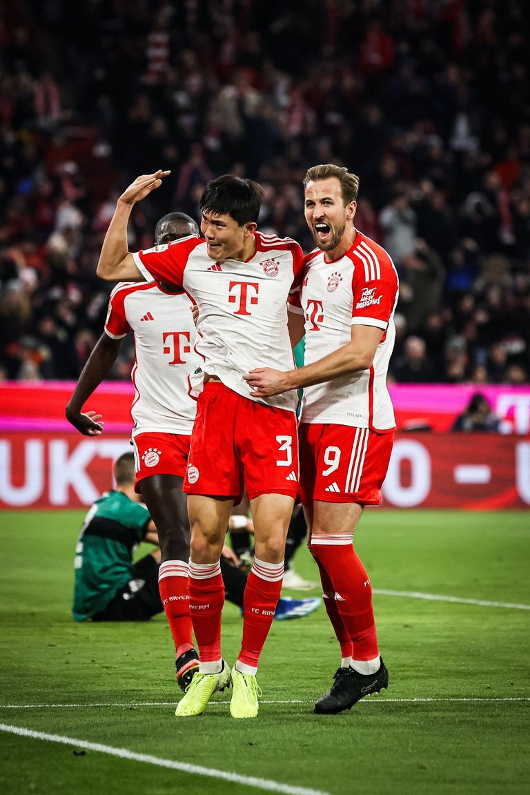 هاري كين نجم بايرن ميونخ ضد شتوتغارت هاري كين نجم بايرن ميونخ الألماني