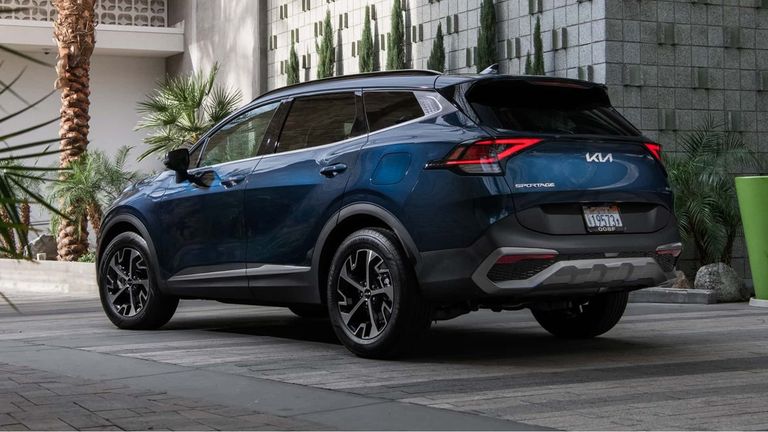 النسخة الهجينة من كيا "سبورتاج" موديل 2024