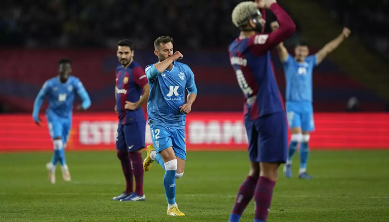 برشلونة وألميريا