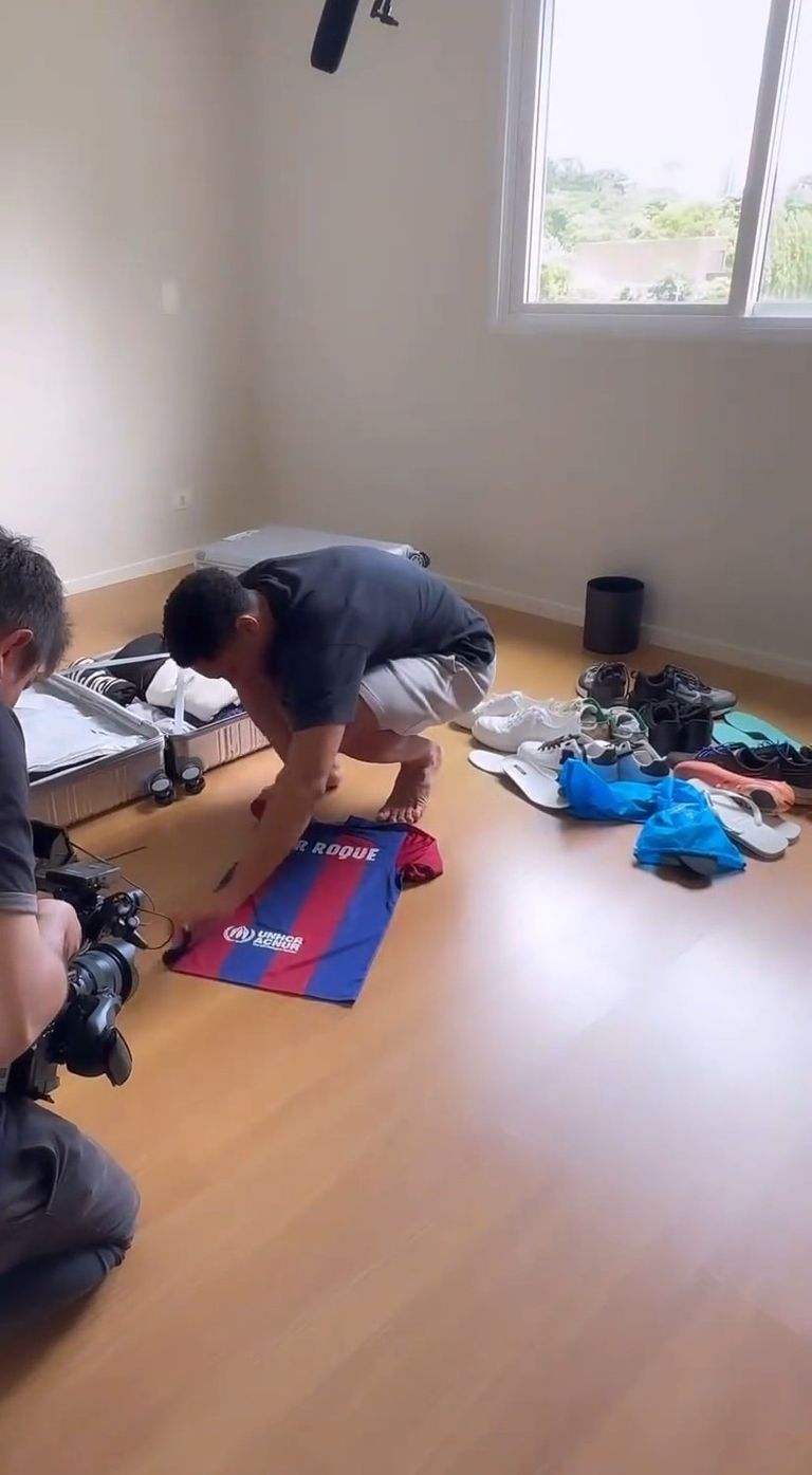 فيتور روكي لاعب برشلونة الجديد