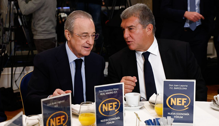 بيريز ولابورتا خوان لابورتا مع ألكسندر تشيفيرين