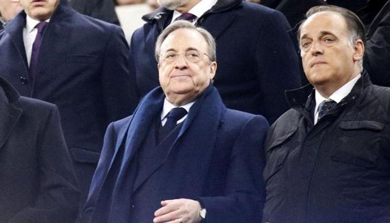 بيريز وتيباس