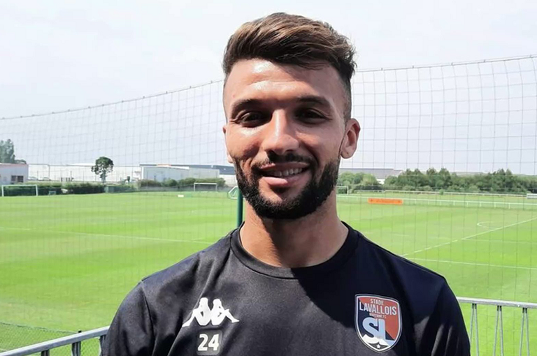 زكريا نعيجي