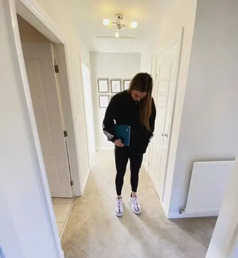 ماري إيربس ماري إيربس حارسة منتخب إنجلترا