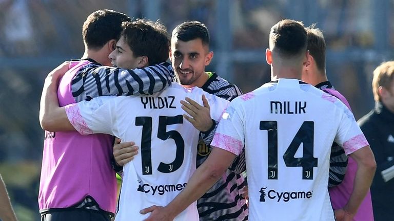 من مباراة يوفنتوس ضد فروزينوني في الدوري الإيطالي كنان يلدز نجم يوفنتوس الواعد ضد فروزينوني