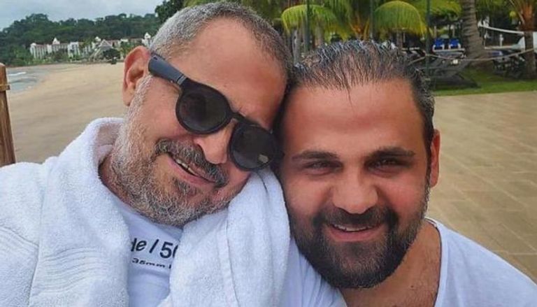 جورج وسوف في عزاء نجله