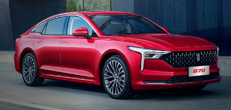 سيارة بيستون B70 موديل 2024