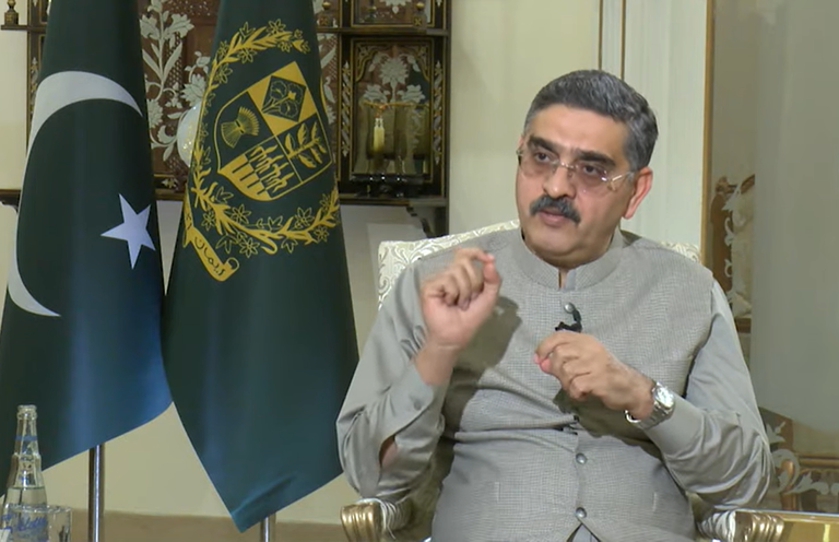 أنوار الحق كاكر