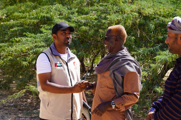 المساعدات الإماراتية لا تتوقف باليمن 