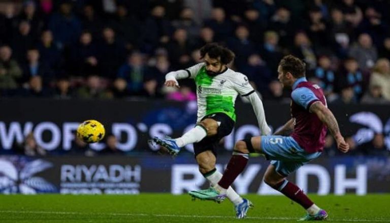 محمد صلاح نجم ليفربول أمام بيرنلي