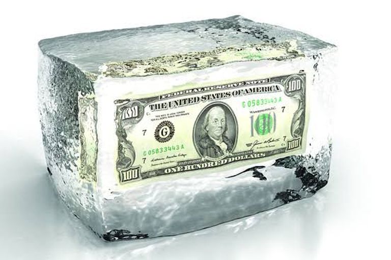 الدولار المجمد - تعبيرية