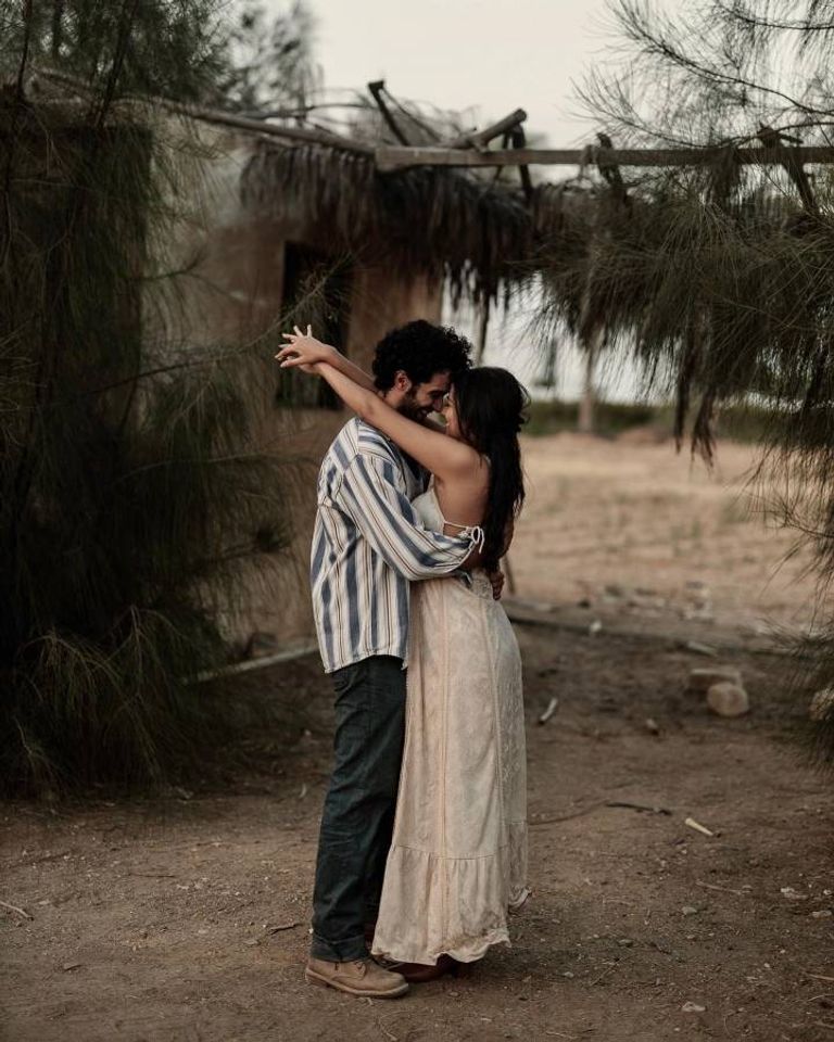 الفنانة ثراء جبيل وزوجها