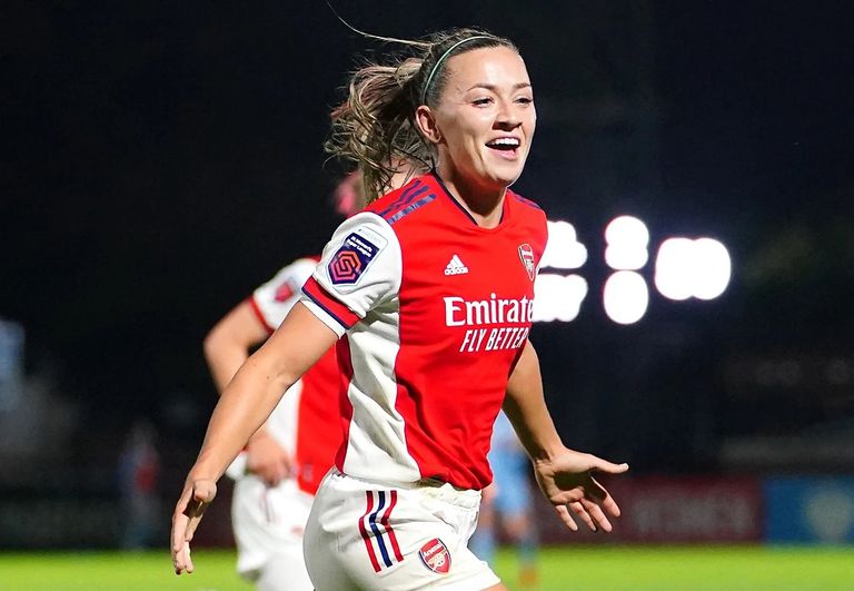 كاتي مكابي لاعبة أرسنال