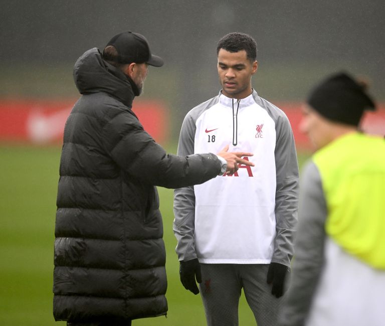 جواو كانسيلو لاعب بايرن الجديد