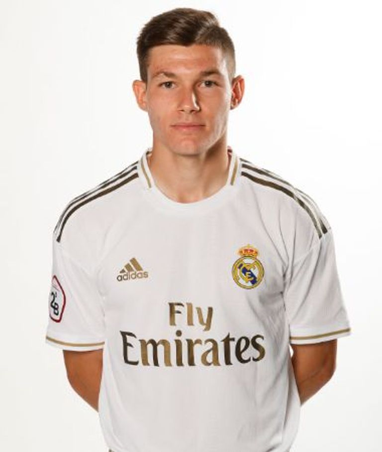 فران جارسيا بقميص الريال فران جارسيا