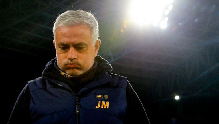 جوزيه مورينيو سفيان أمرابط من مباراة فيورنتينا وتورينو