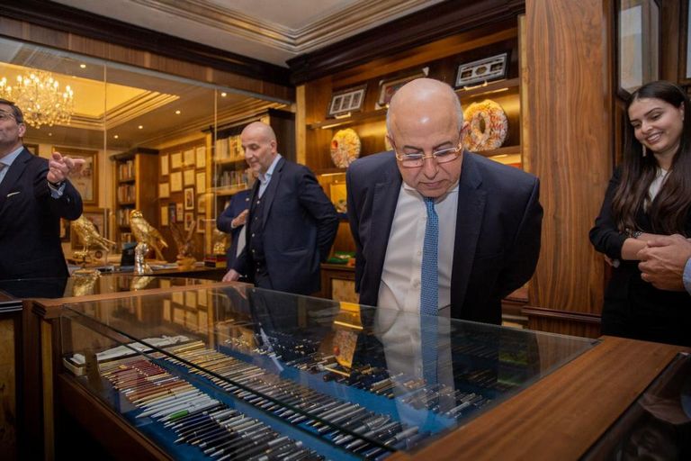 الدكتور عبيد الحيري الكتبي يستقبل السفير أسامة نفاع بمتحف