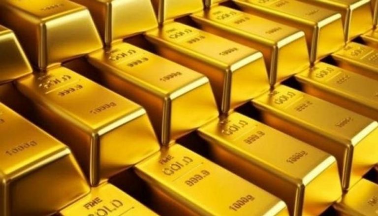 الذهب يحاول تعويض خسائر 2022