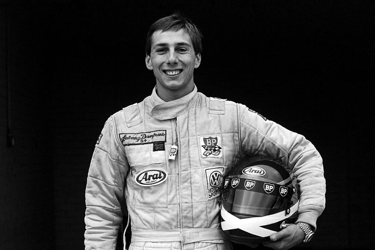 جوني دامفرايس جودي شيكتر