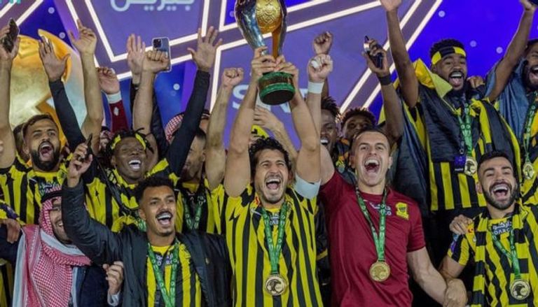 من تتويج فريق الاتحاد بلقب السوبر السعودي