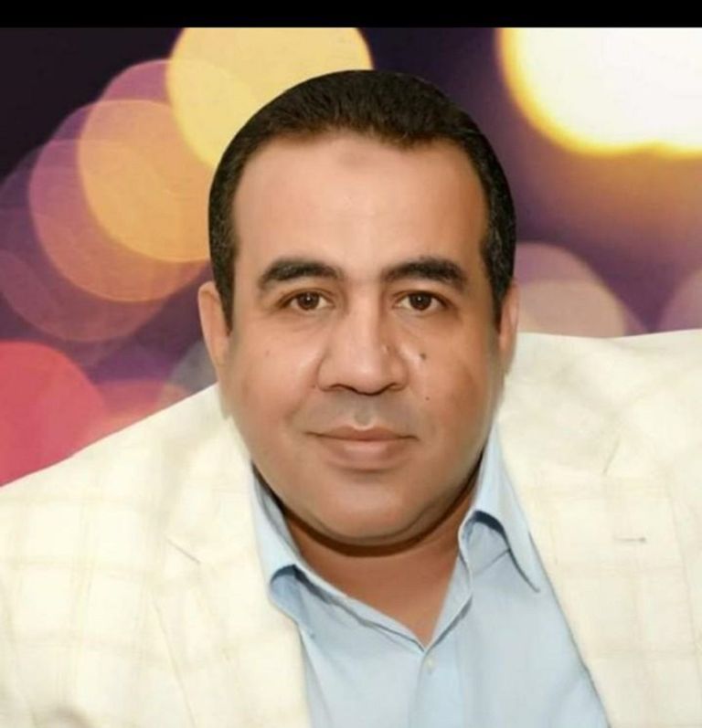 محمد عبدالمنعم مدير دار "سما" للنشر والتوزيع