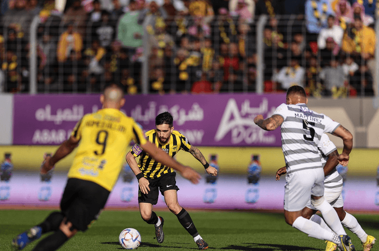 الطائي ضد الاتحاد الطائي ضد الاتحاد