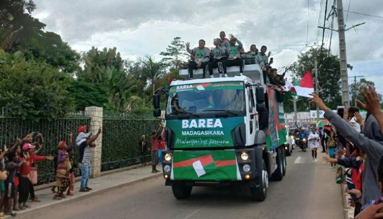 الاحتفال بمقطورة مكشوفة