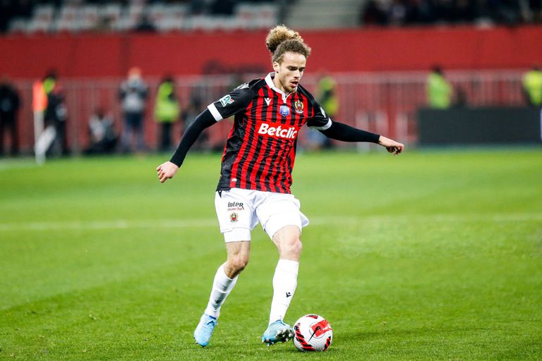 بلال براهيمي بلال براهيمي لاعب نيس الجديد