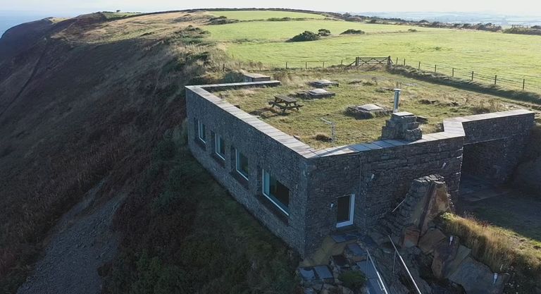 فندق CAERWENFOR COTTAGE فندق CAERWENFOR COTTAGE