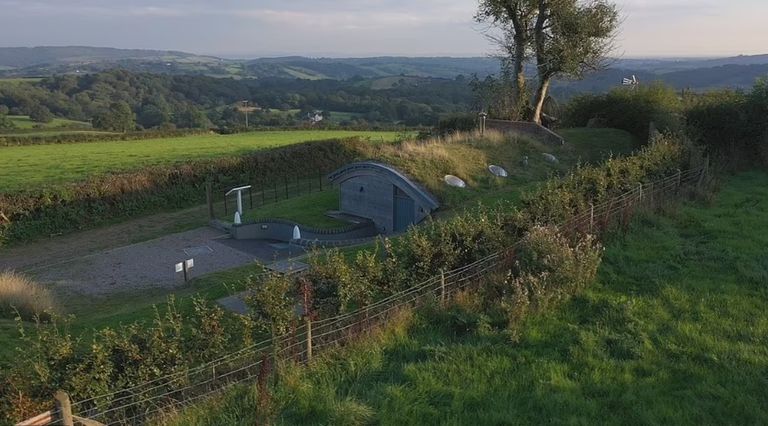 فندق DECOY BUNKER فندق CAERWENFOR COTTAGE