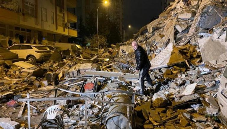 جانب من آثار الزلزال بتركيا