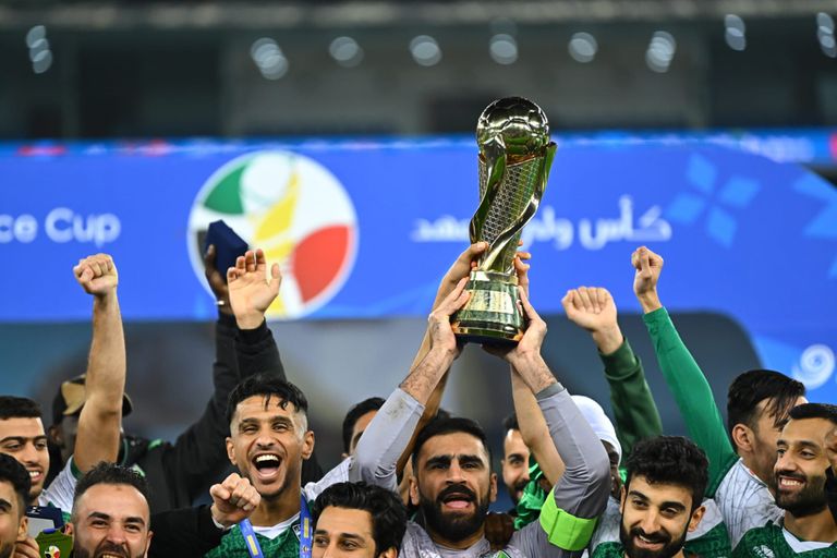 العربي بطل كأس ولي العهد الكويتي
