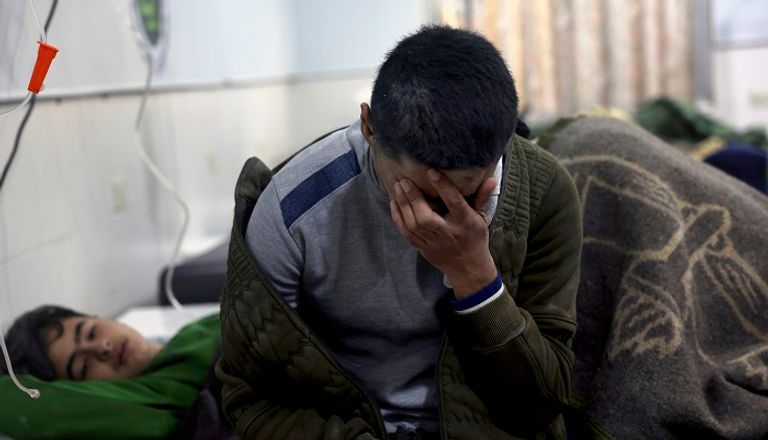 جهود مضنية لإخراج العالقين تحت الأنقاض