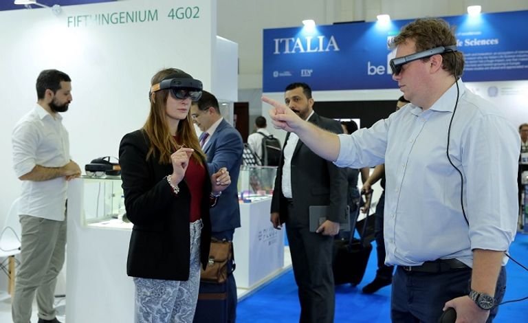 منتجات كورية جنوبية بمعرض طب الأسنان العربي 