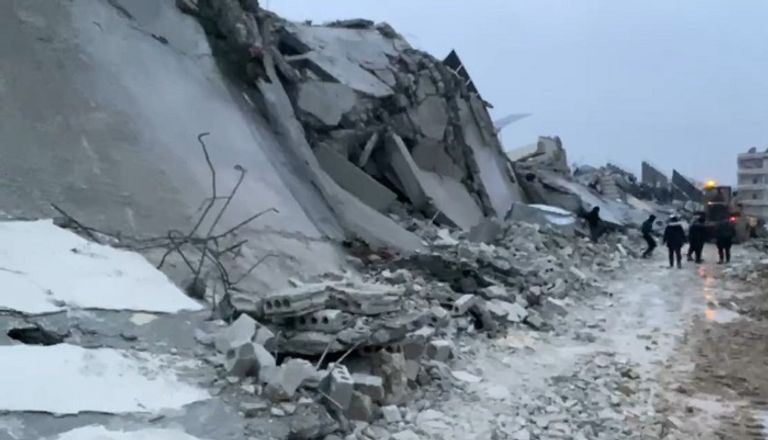 آثار الزلزال المدمر في تركيا