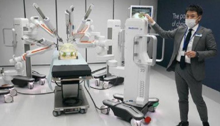 احتدام المنافسة في سوق الروبوتات الجراحية في اليابان