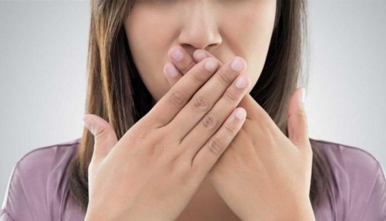انبعاث رائحة البول من الفم أو الجسم ينذر بالإصابة بفشل كلوي - أرشيفية