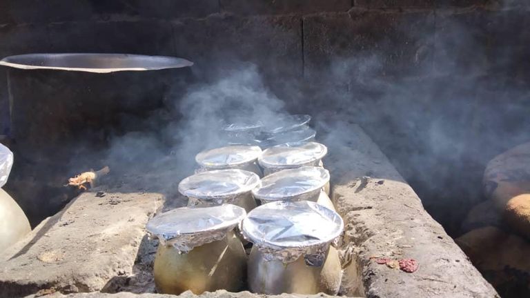 الأكلات التهامية تحظى بشعبية في اليمن