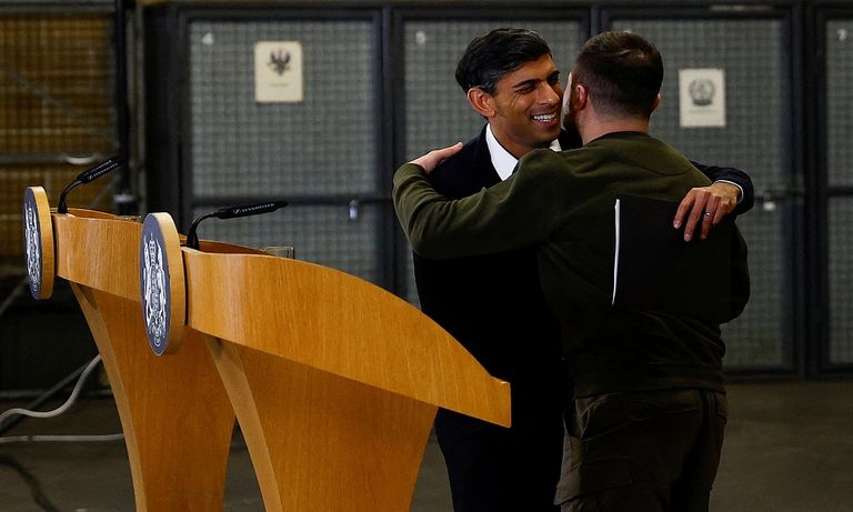 زيلينسكي يحظى باستقبال أسطوري في لندن