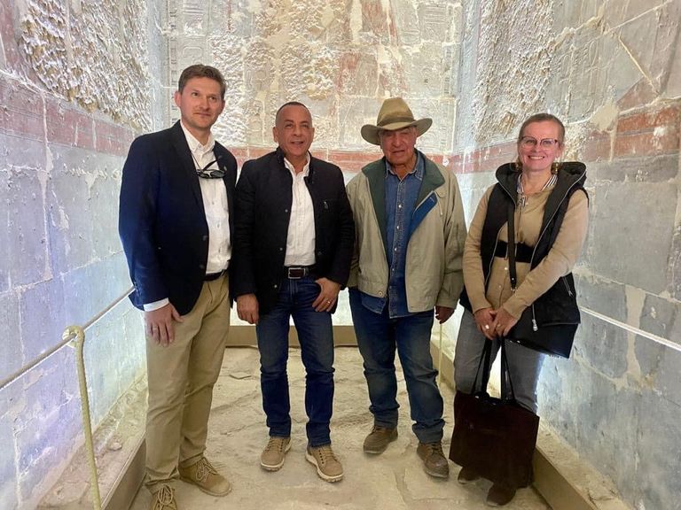 مقبرة ميرو في الأقصر