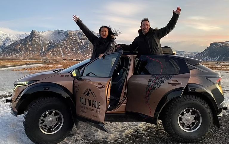 الزوجين كريس وجوليا الزوجان كريس وجوليا